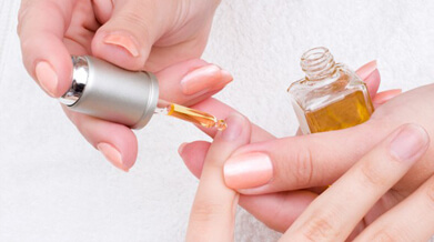 how-to-keep-gel-nails-longer